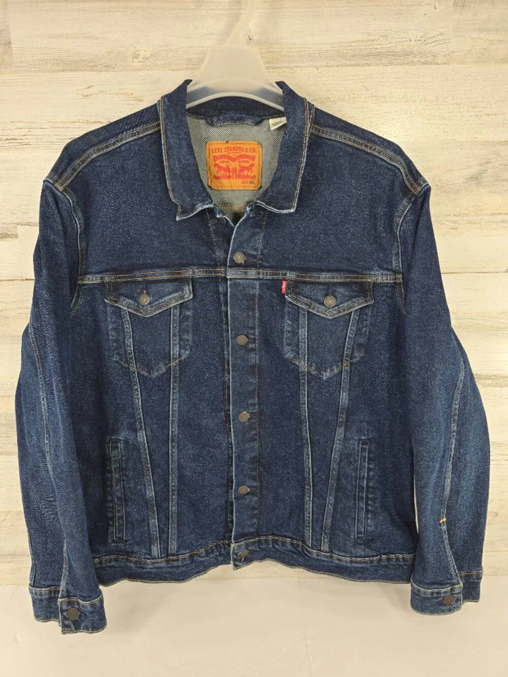 Levi's Men's Trucker Blue Denim Jacket SZ 2XL Dark Wash Stretch EXCELLENT CONDIT